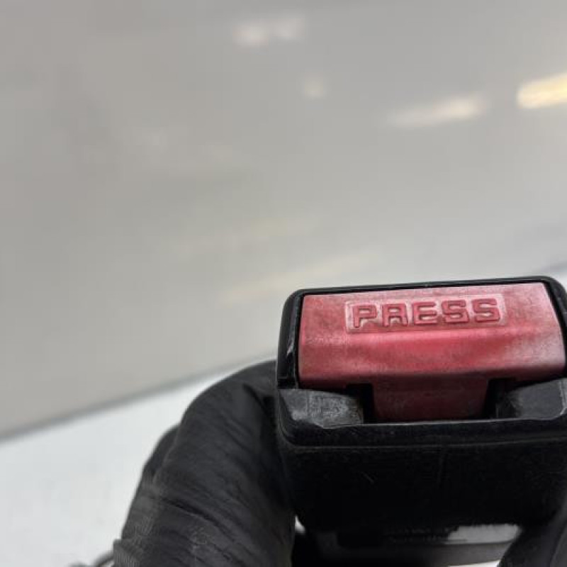 Attache ceinture avant gauche CITROEN C3 PICASSO Photo n°4