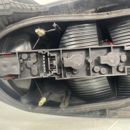 Feu arriere principal droit (feux) RENAULT MEGANE 1