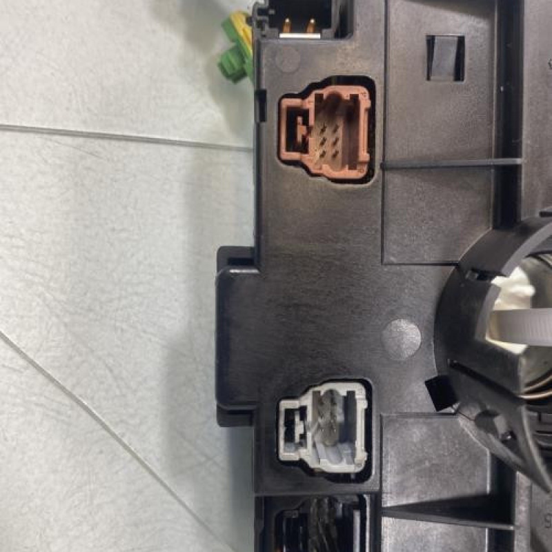 Com (Bloc Contacteur Tournant+Commodo Essuie Glace+Commodo Phare) CITROEN XSARA PICASSO Photo n°7