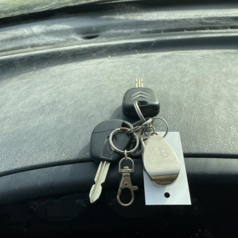 Moteur CITROEN BERLINGO 1 Photo n°8