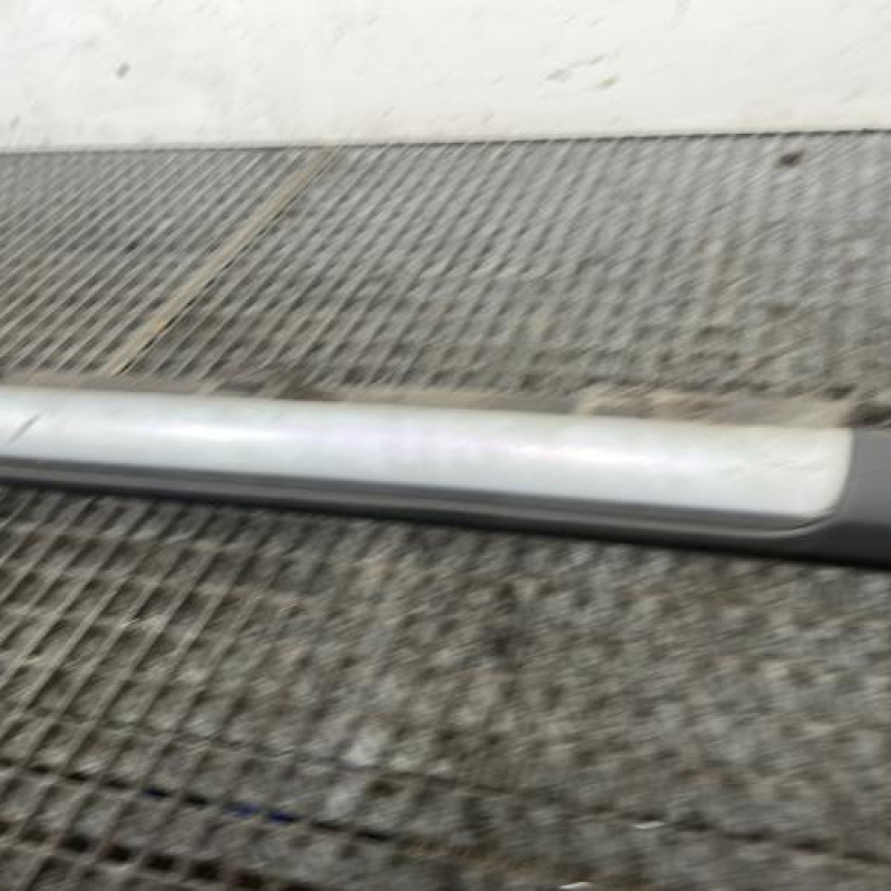 Bas de caisse droit DACIA SANDERO 1 Photo n°3