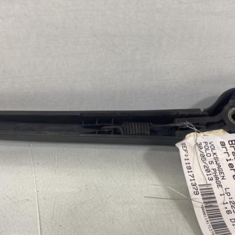 Bras essuie glace arriere VOLKSWAGEN POLO 5 Photo n°3