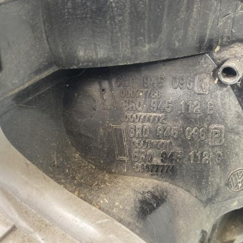 Feu arriere principal droit (feux) VOLKSWAGEN POLO 5 Photo n°4