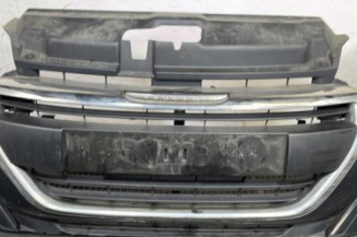 Pare choc avant PEUGEOT 208 1 Photo n°1