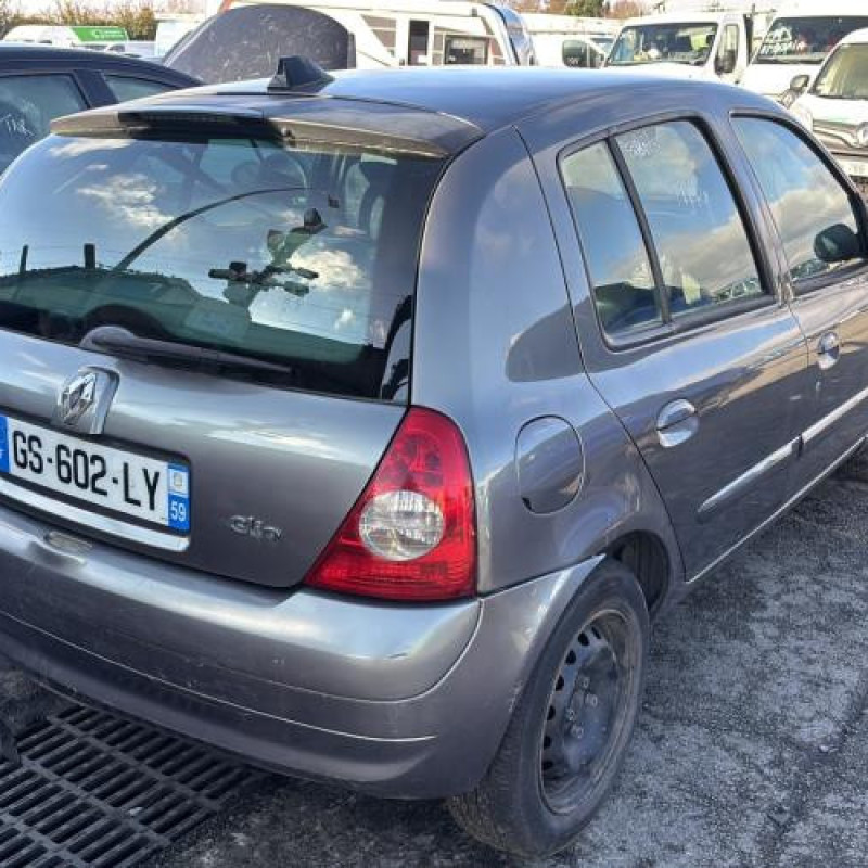 Moteur RENAULT CLIO 2 Photo n°9