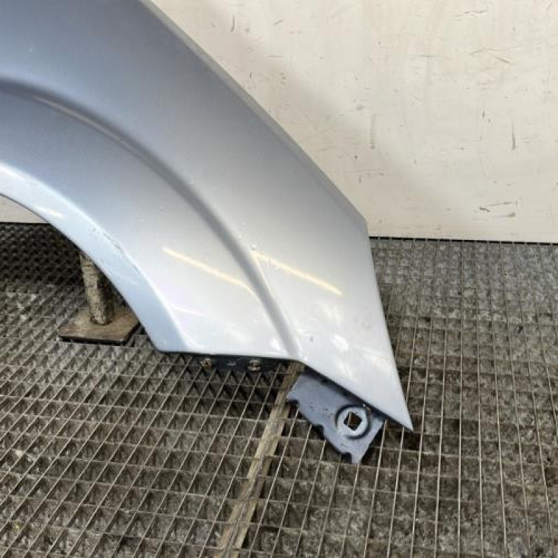 Aile avant droit FORD FIESTA 5 Photo n°2