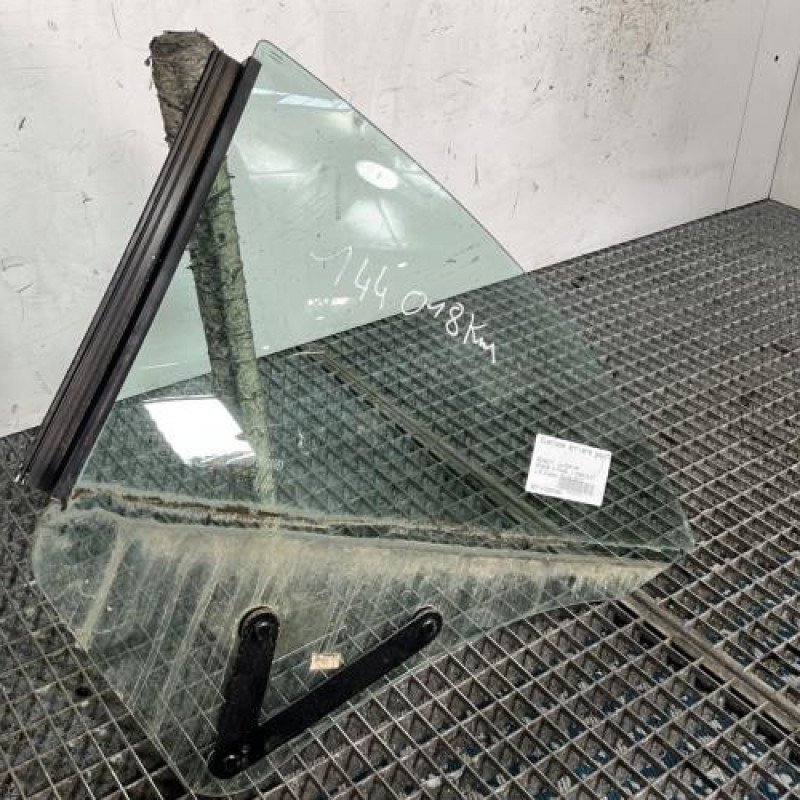 Custode arriere gauche RENAULT MEGANE 3 Photo n°2