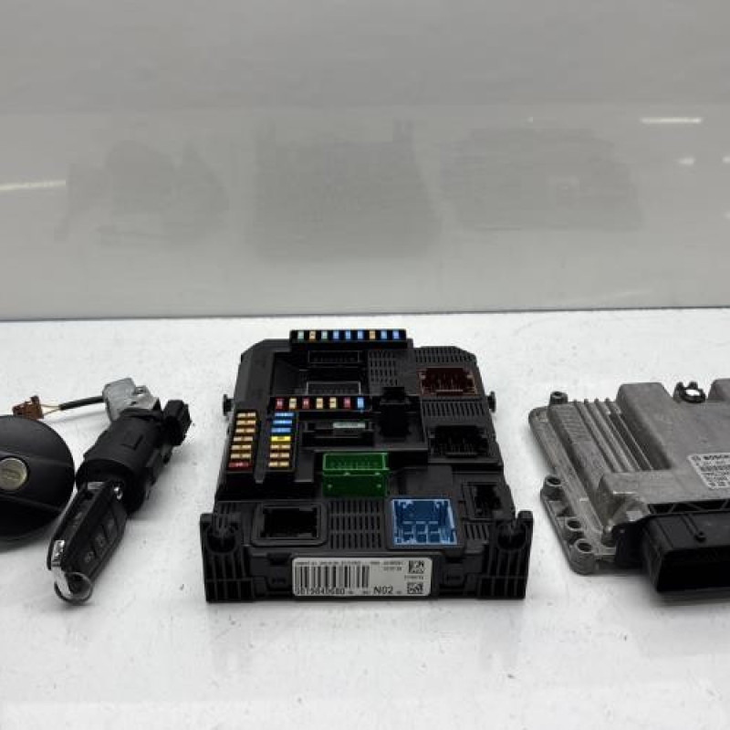 Kit de demarrage PEUGEOT 208 1 Photo n°1