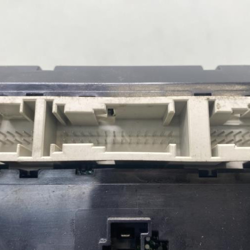 Commande chauffage MERCEDES CLASSE R 251 Photo n°6