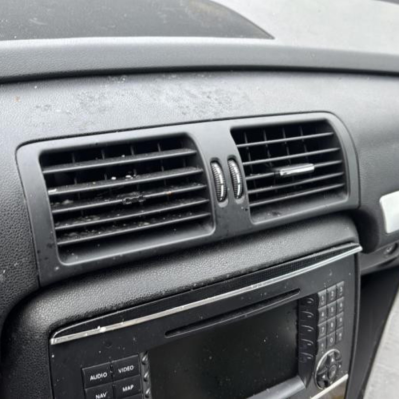 Leve vitre electrique avant droit MERCEDES CLASSE R 251 Photo n°20