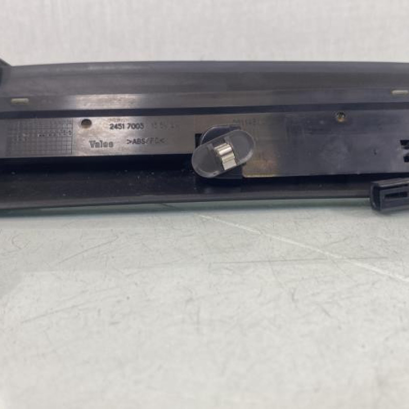 Feu arriere stop central OPEL CORSA C Photo n°2