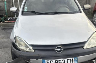 Feu arriere stop central OPEL CORSA C
