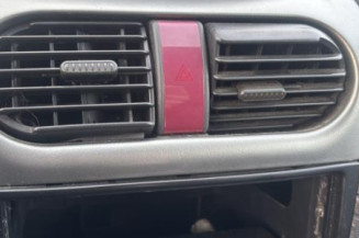 Feu arriere stop central OPEL CORSA C