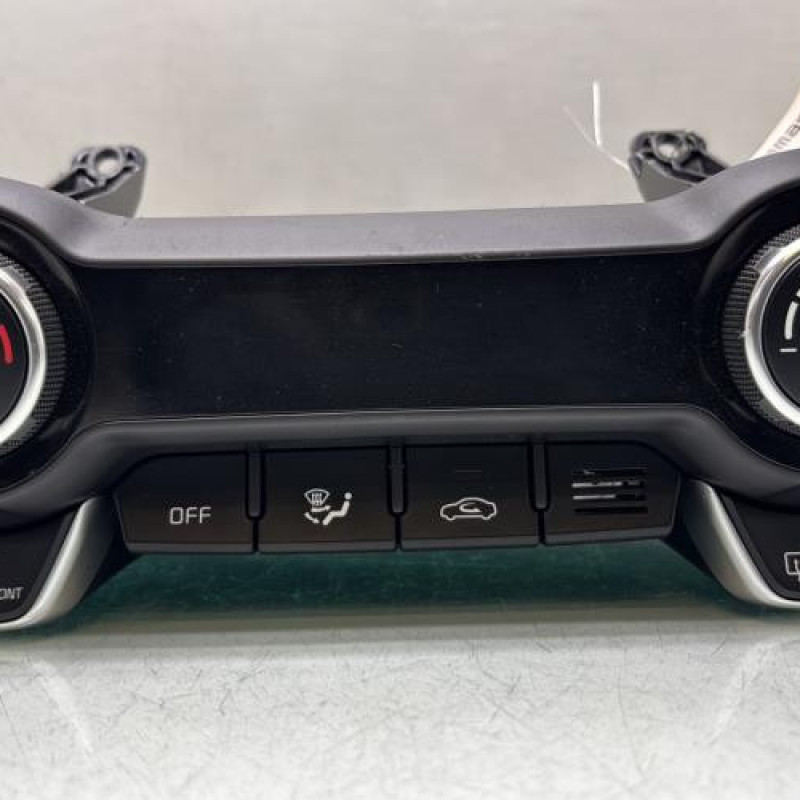 Commande chauffage KIA STONIC Photo n°1