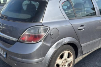 Pare choc arriere OPEL ASTRA H