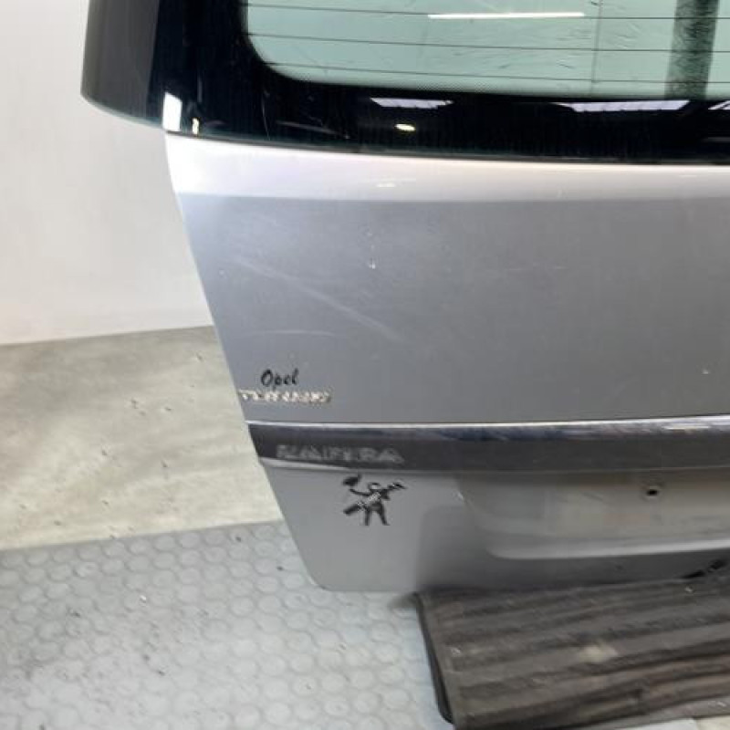 Malle/Hayon arriere OPEL ZAFIRA B Photo n°6