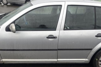 Pommeau de vitesses VOLKSWAGEN GOLF 4