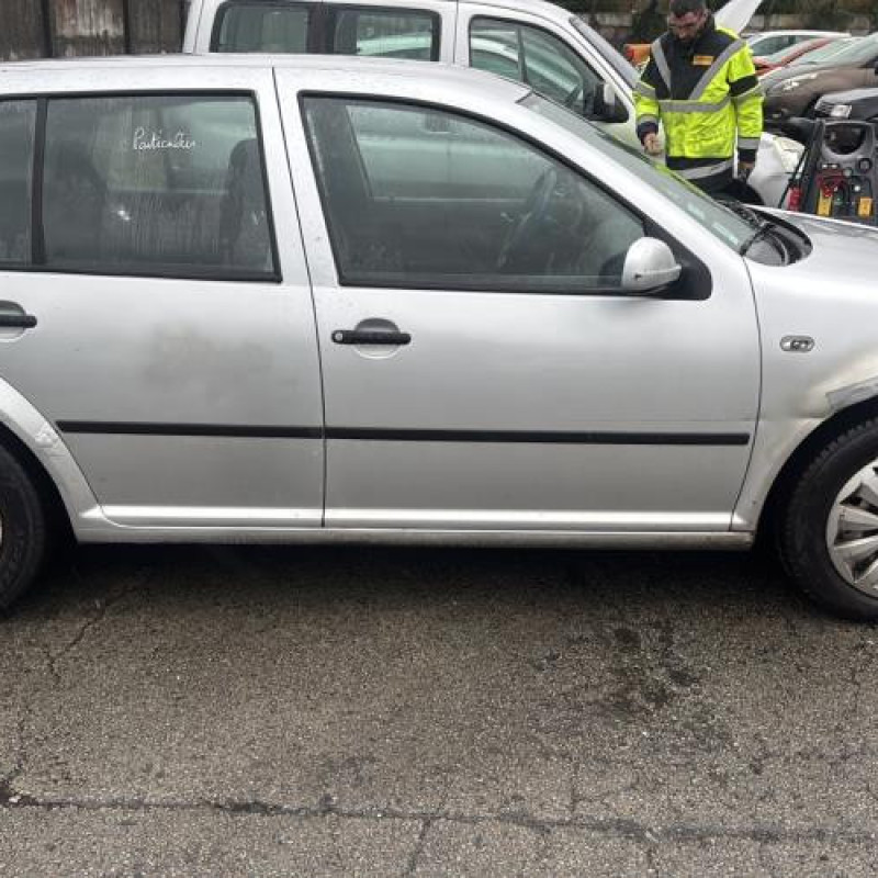 Pommeau de vitesses VOLKSWAGEN GOLF 4 Photo n°7