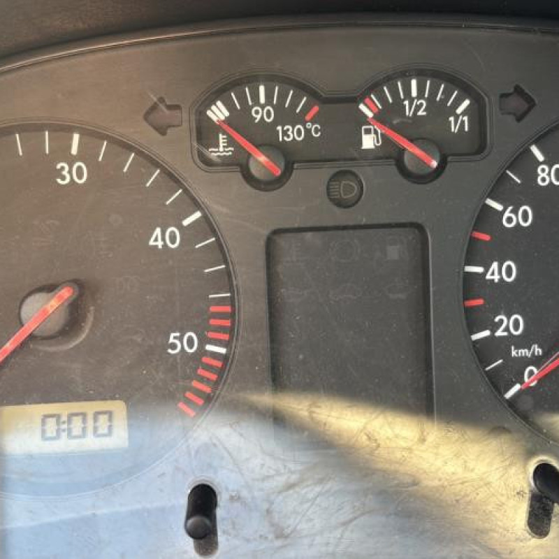 Pommeau de vitesses VOLKSWAGEN GOLF 4 Photo n°20