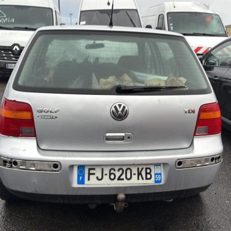 Pommeau de vitesses VOLKSWAGEN GOLF 4 Photo n°5