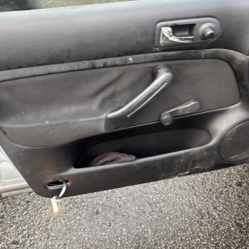 Levier de vitesses VOLKSWAGEN GOLF 4 Photo n°10