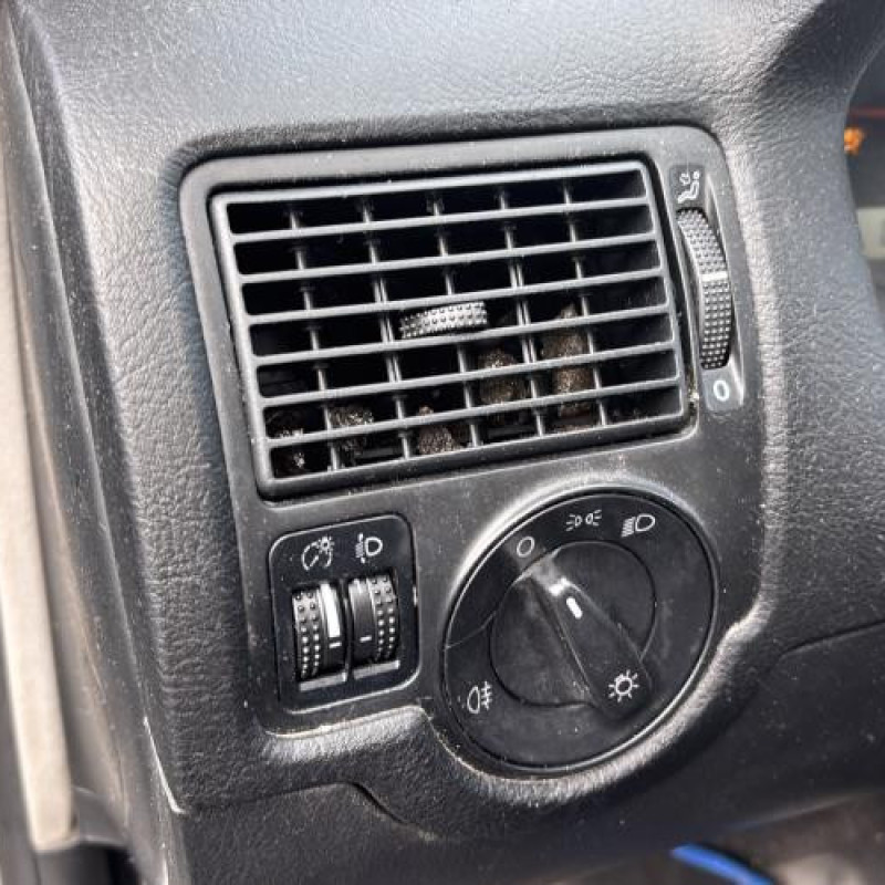 Levier de vitesses VOLKSWAGEN GOLF 4 Photo n°15