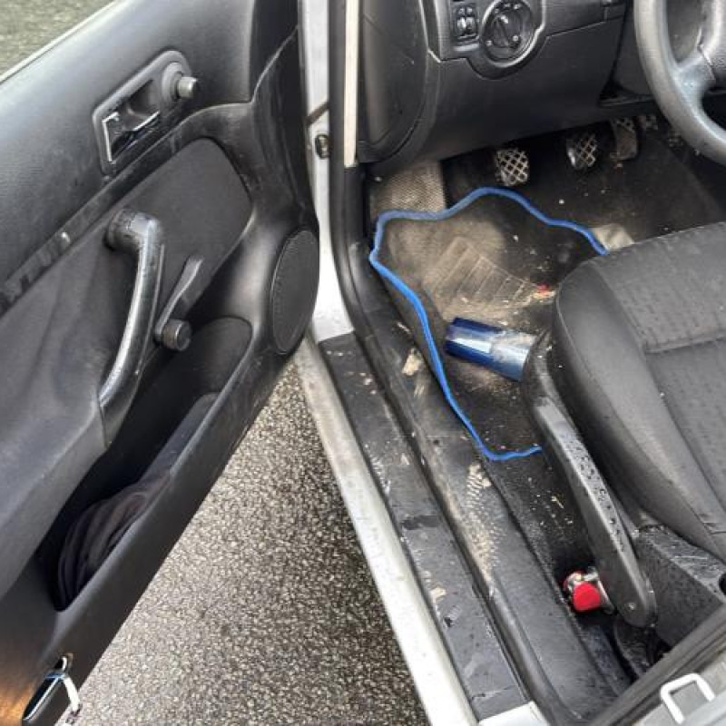 Pivot de moyeu avant gauche VOLKSWAGEN GOLF 4 Photo n°9