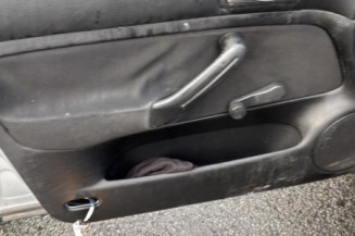 Pivot de moyeu avant gauche VOLKSWAGEN GOLF 4