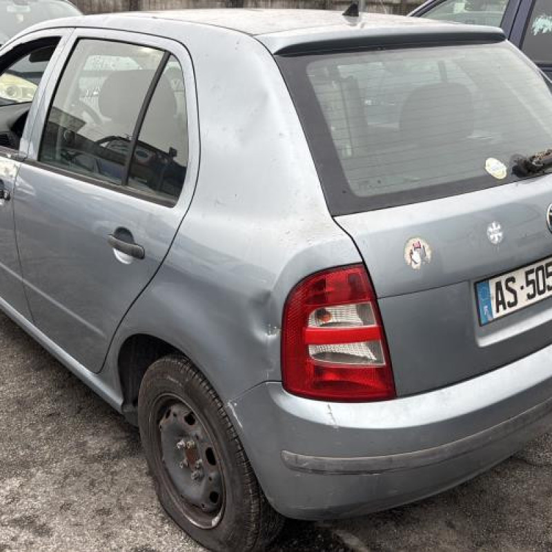 Levier de vitesses SKODA FABIA 1 Photo n°4