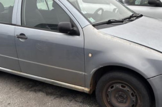 Levier de vitesses SKODA FABIA 1