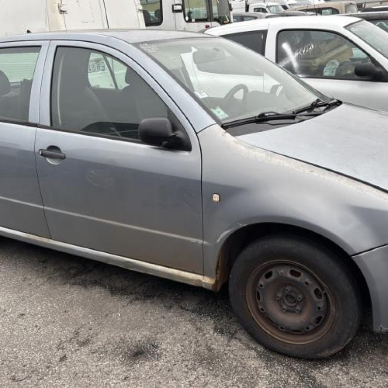 Levier de vitesses SKODA FABIA 1 Photo n°7