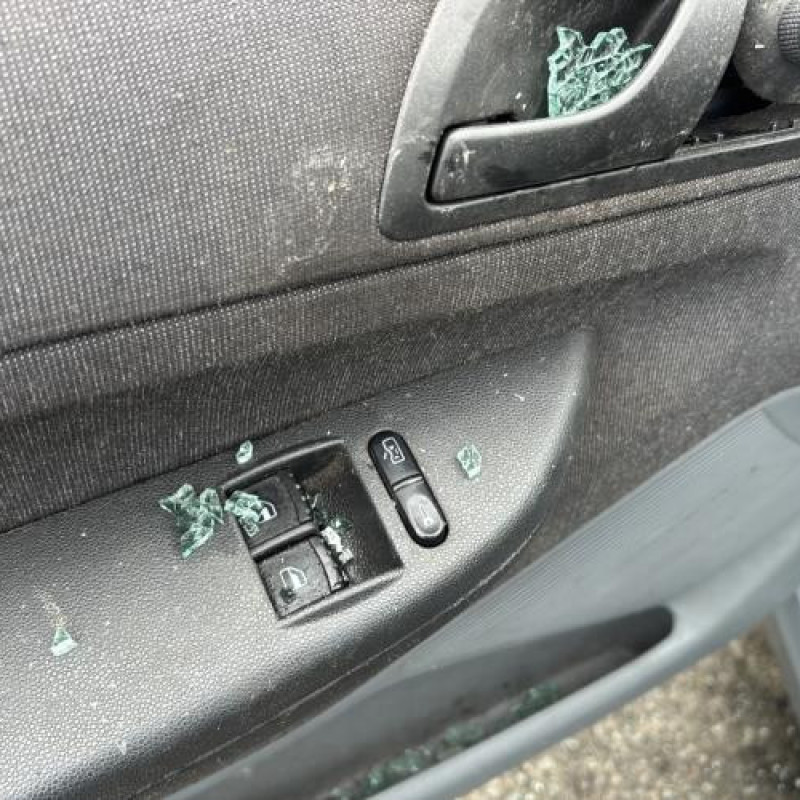 Levier de vitesses SKODA FABIA 1 Photo n°10