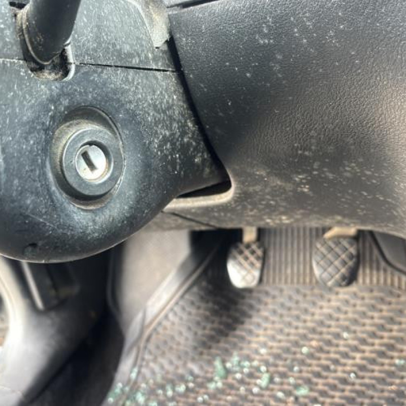 Leve vitre electrique avant droit VOLKSWAGEN GOLF 4 Photo n°15