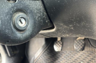 Leve vitre electrique avant gauche VOLKSWAGEN GOLF 4