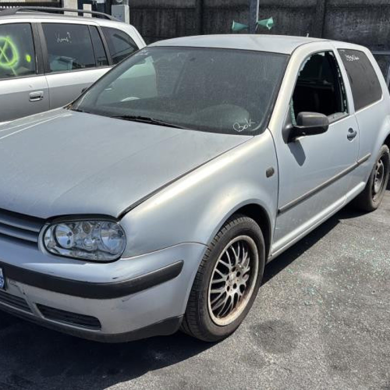 Leve vitre electrique avant droit VOLKSWAGEN GOLF 4 Photo n°1