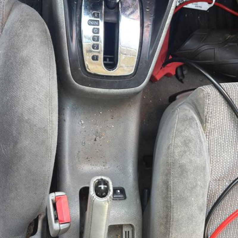 Leve vitre electrique avant droit VOLKSWAGEN GOLF 4 Photo n°17