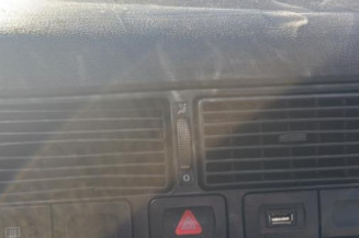 Leve vitre electrique avant droit VOLKSWAGEN GOLF 4