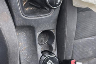 Pivot de moyeu avant gauche VOLKSWAGEN GOLF 5