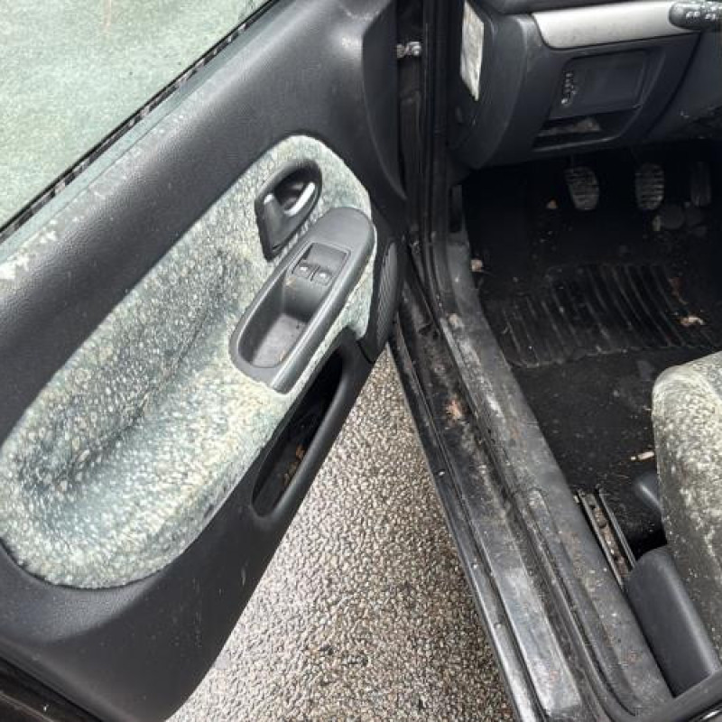 Colonne de direction RENAULT CLIO 2 CAMPUS Photo n°9