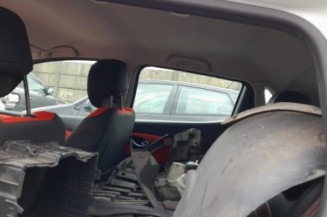 Reservoir essence RENAULT CLIO 4