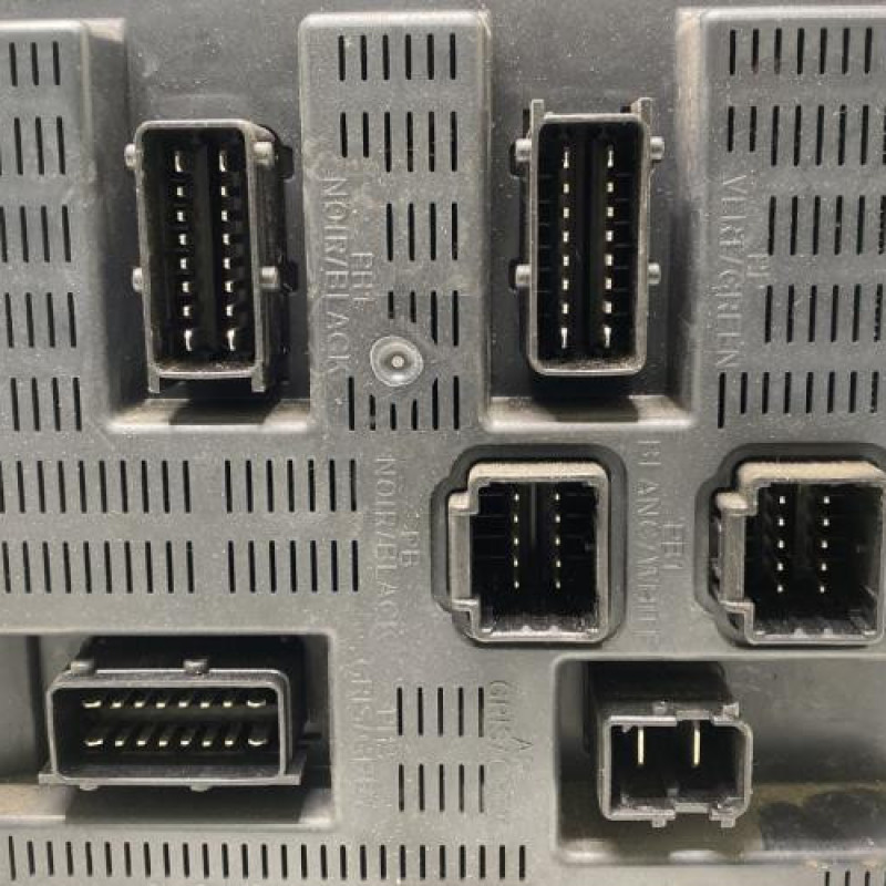 Boitier BSI PEUGEOT 308 1 Photo n°3