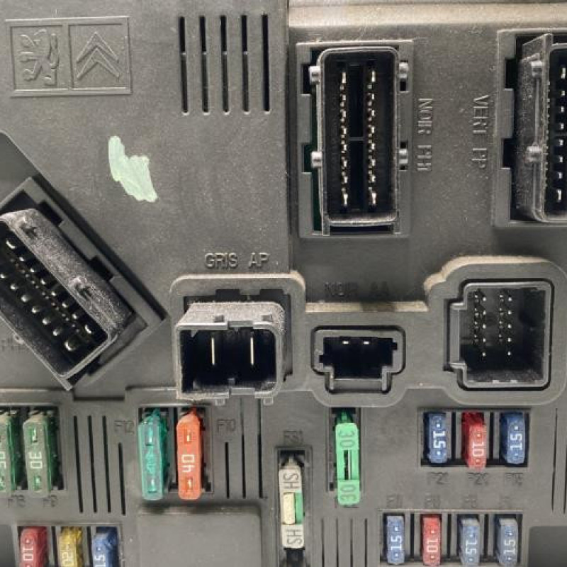 Boitier BSI PEUGEOT 206 Photo n°3