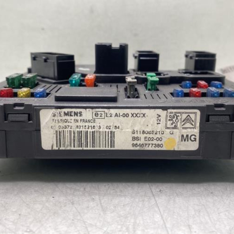 Boitier BSI PEUGEOT 206 Photo n°4