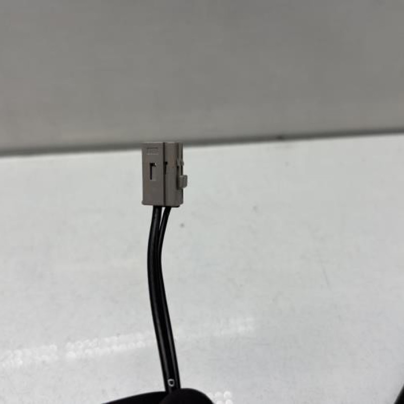 Antenne SUZUKI SWIFT 4 Photo n°3