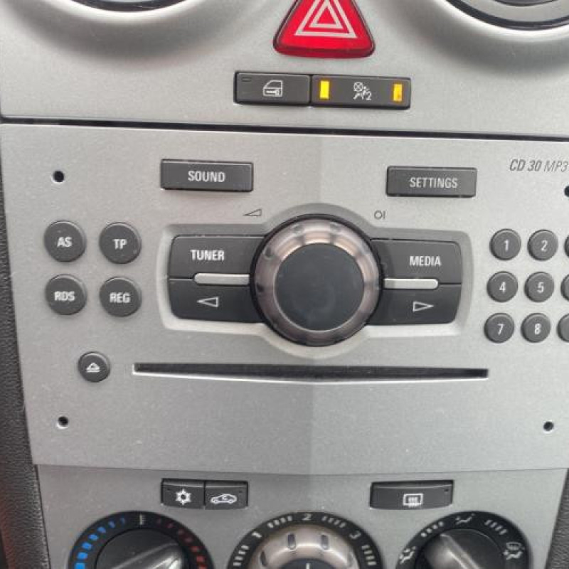 Moteur OPEL CORSA D Photo n°13