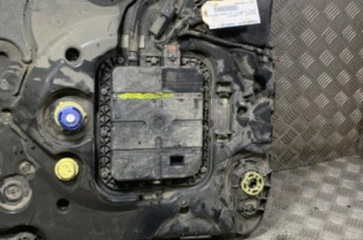 Reservoir AdBlue PEUGEOT 208 1 Photo n°1