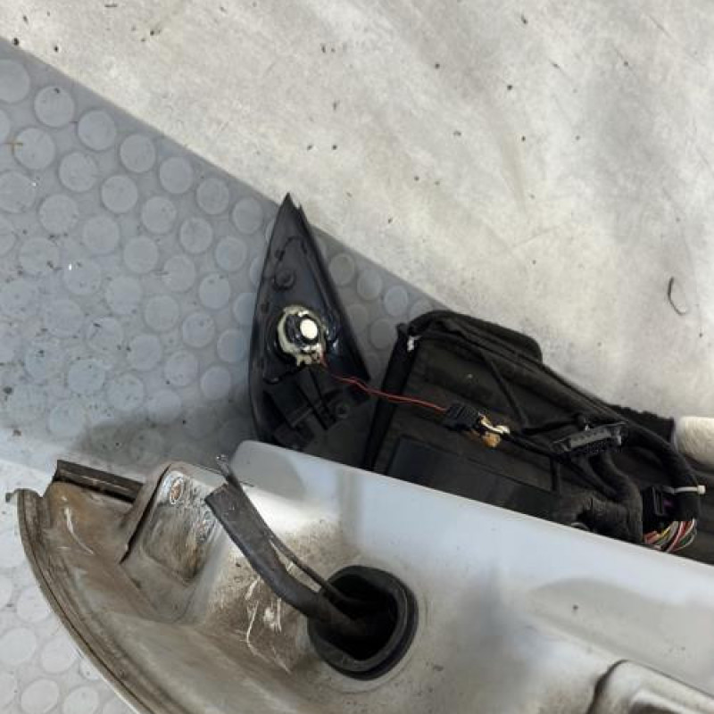 Porte avant gauche VOLKSWAGEN GOLF 4 Photo n°4