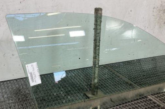 Vitre avant droit VOLKSWAGEN GOLF 4
