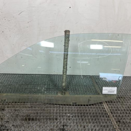 Vitre avant gauche VOLKSWAGEN GOLF 4 Photo n°1