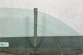 Vitre avant gauche VOLKSWAGEN GOLF 4